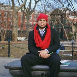 Meet your Posher, Roamir